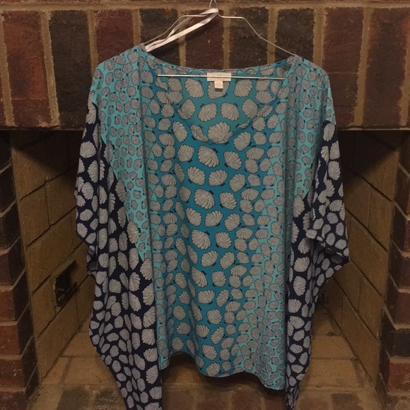 Top - Picture 3 of 4